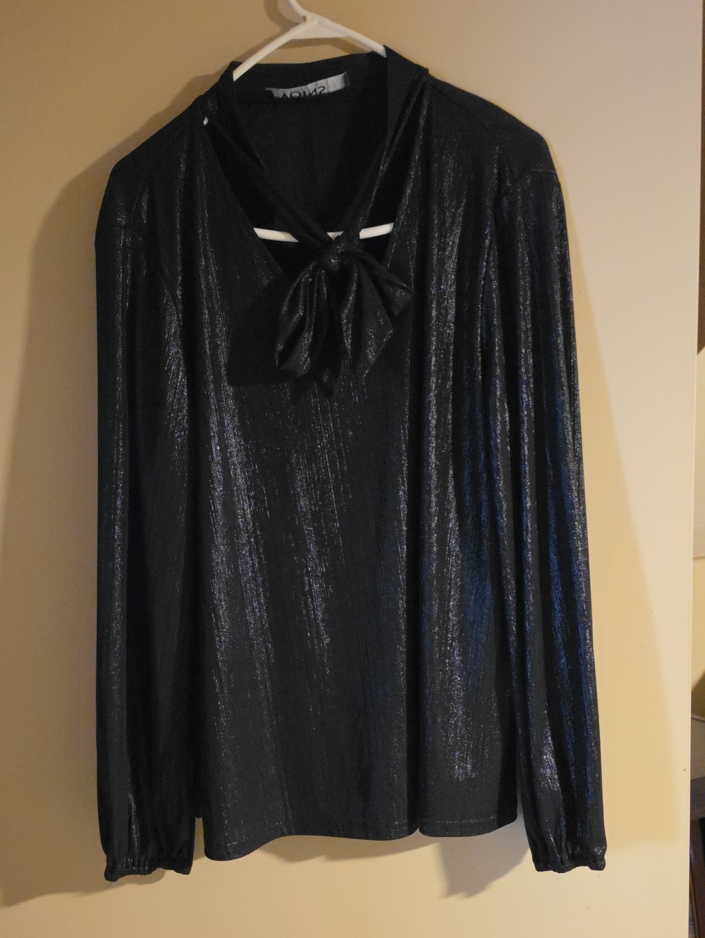 YOINS Black Shimmery Tie-Neck Long Sleeve Blouse